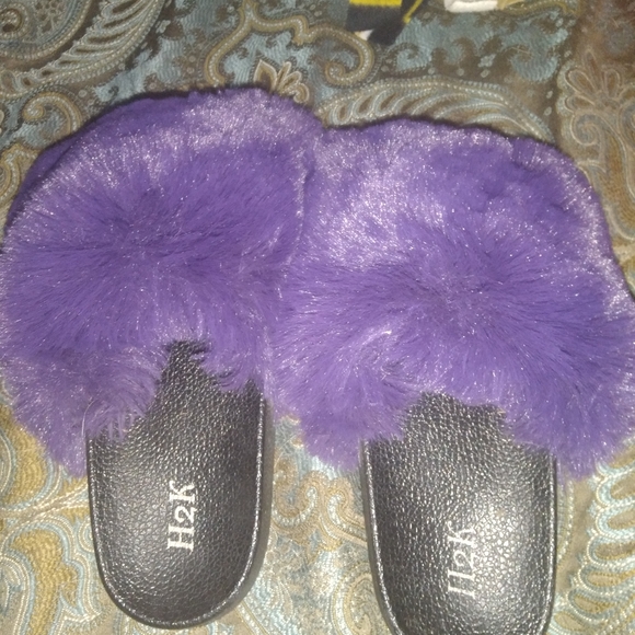 Slides - Picture 2 of 3